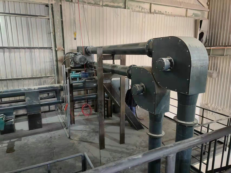 管鏈機(jī)安裝現(xiàn)場